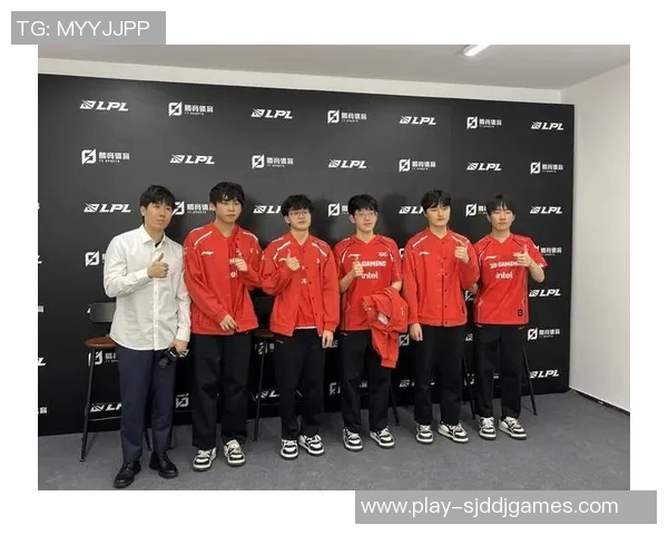 JDG在Major赛中的比赛经验表现分析与点评 JDG在Major赛中的比赛经验表现分析与点评